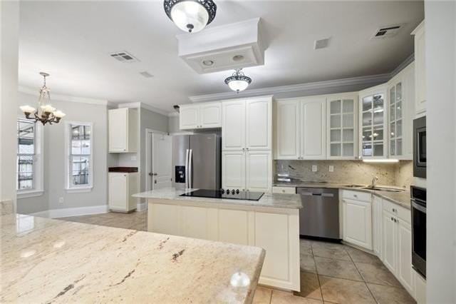 1541 Lake Ave #C - Photo 4 of 21