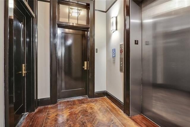 419 Carondelet St #305F - Photo 3 of 18