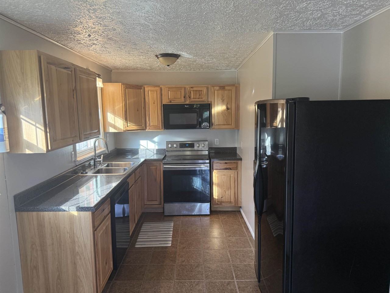 1610 Mud Pike - Photo 7 of 22