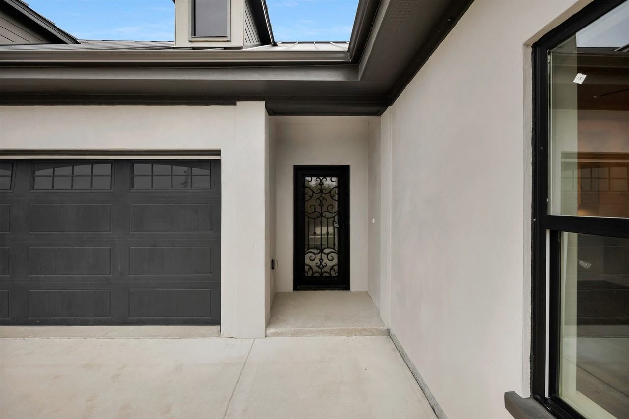 407 N Dallas St - Photo 4 of 25