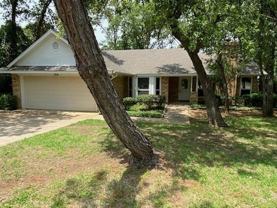 204 Bremen Dr - Photo 1 of 1