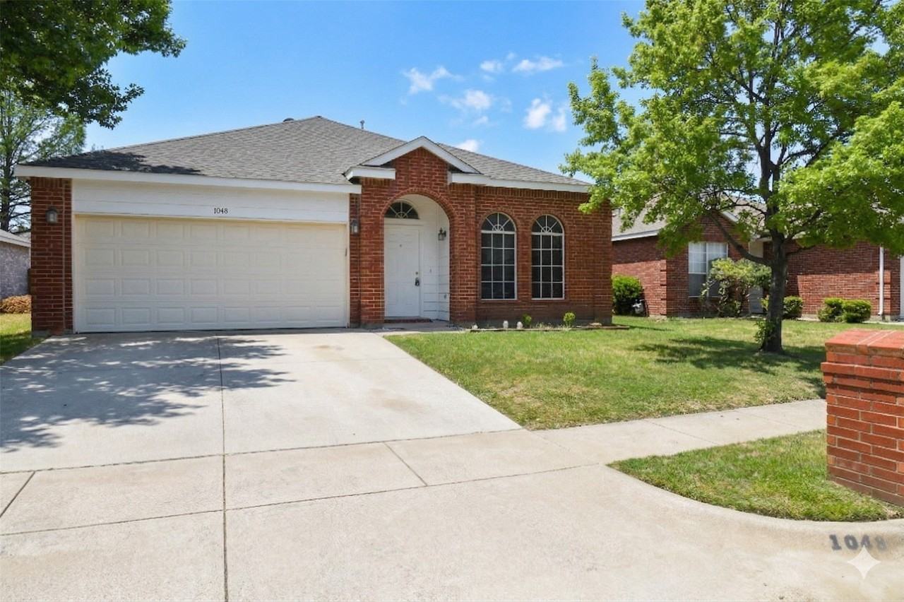 1048 Harriman Dr