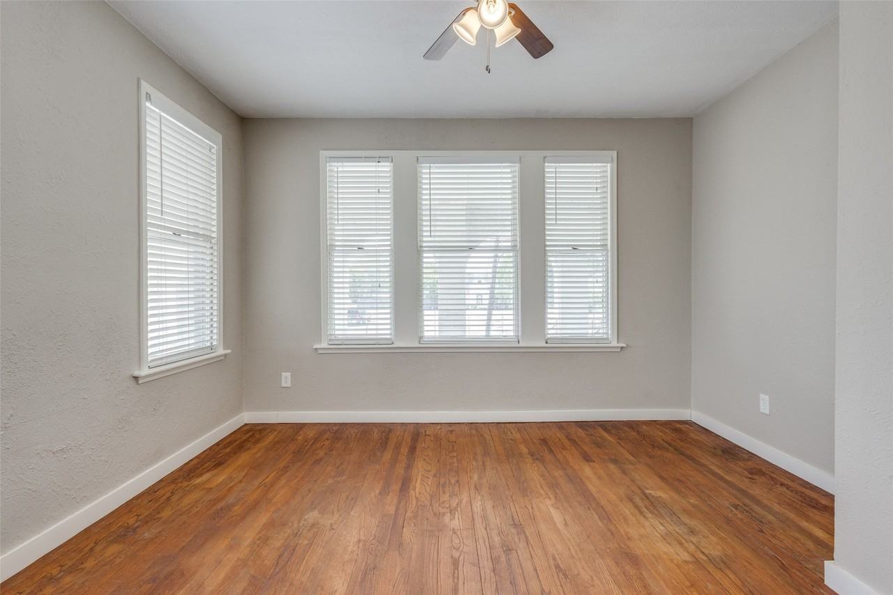 2309 Wesley St #D - Photo 6 of 16