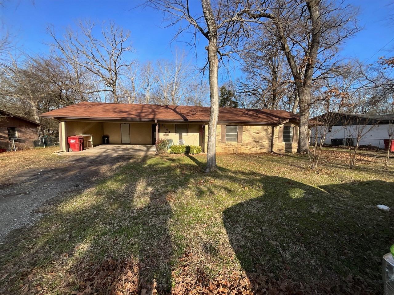 1361 Shady Ln - Photo 3 of 24