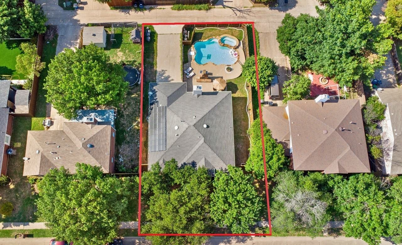 1531 Home Park Dr - Photo 6 of 40