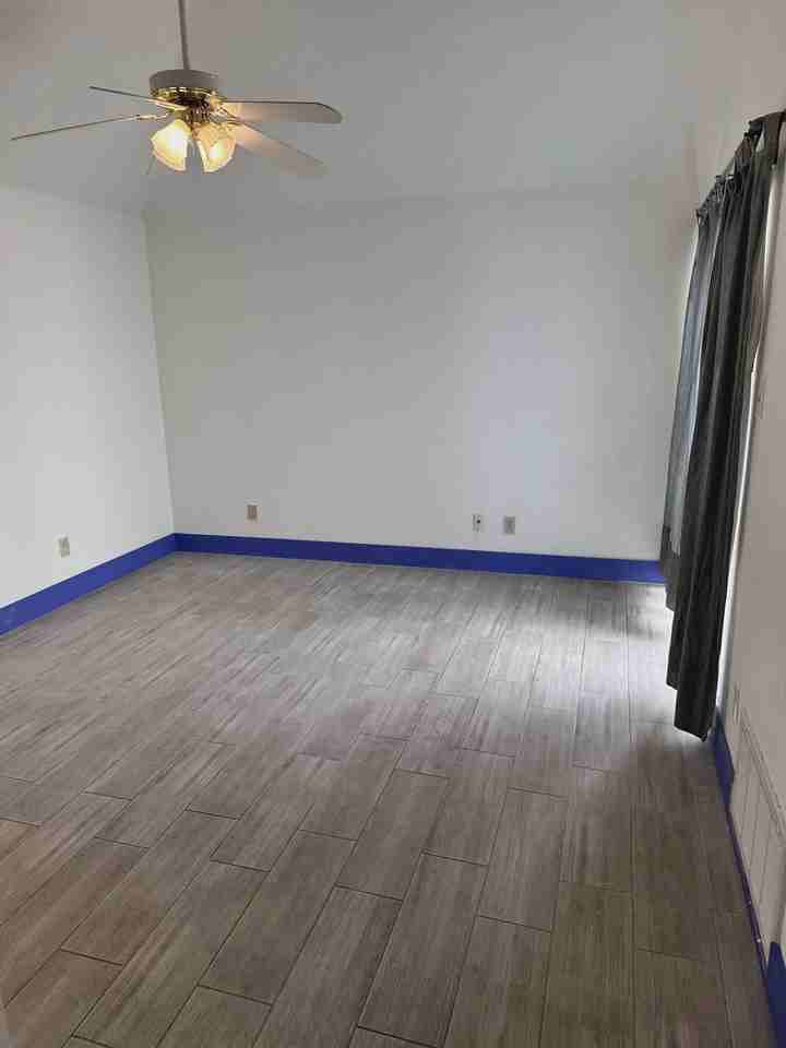 4124 Hollow Oak Dr - Photo 2 of 12