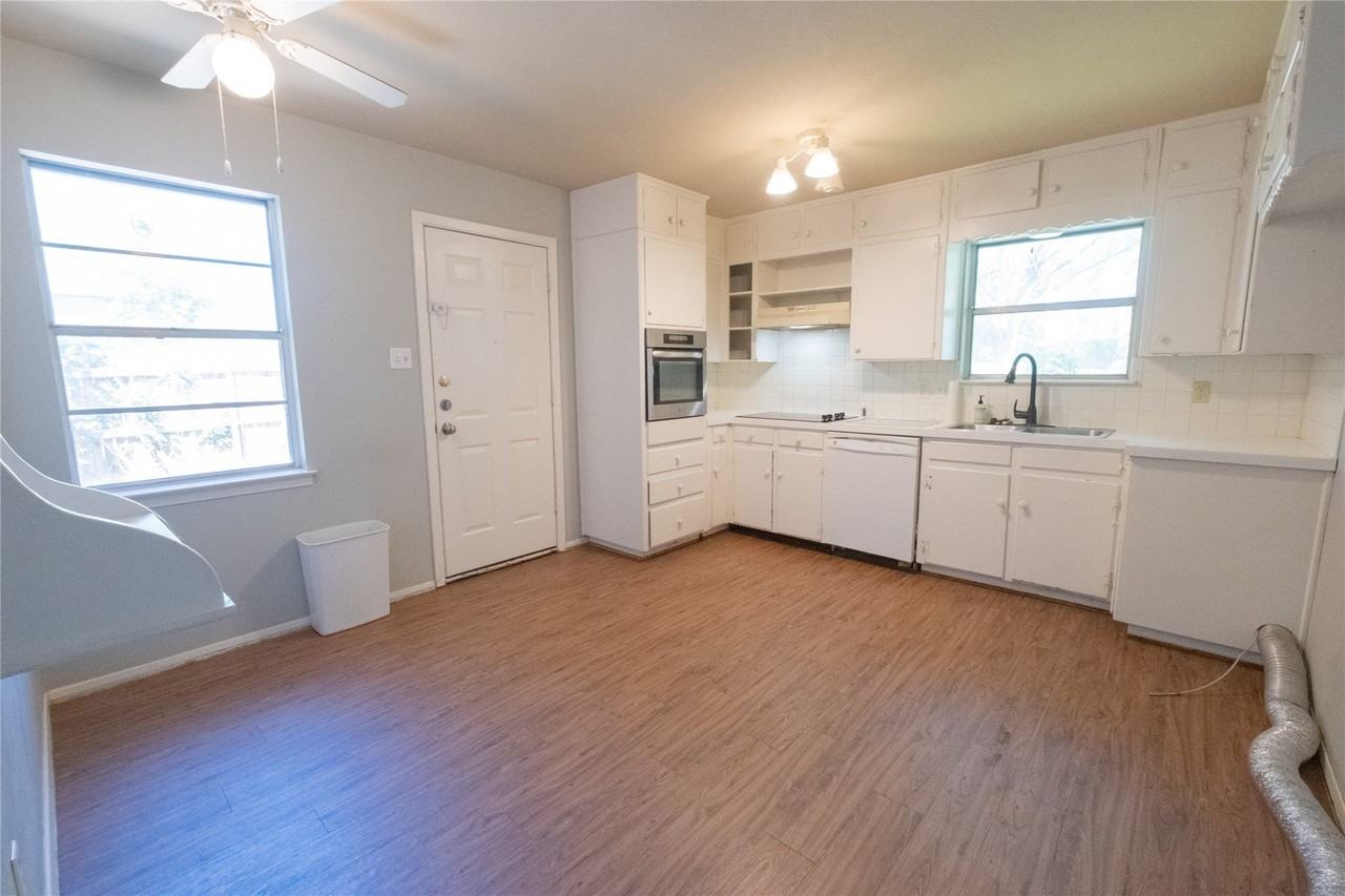 5101 Locke Ave #2900 - Photo 5 of 15