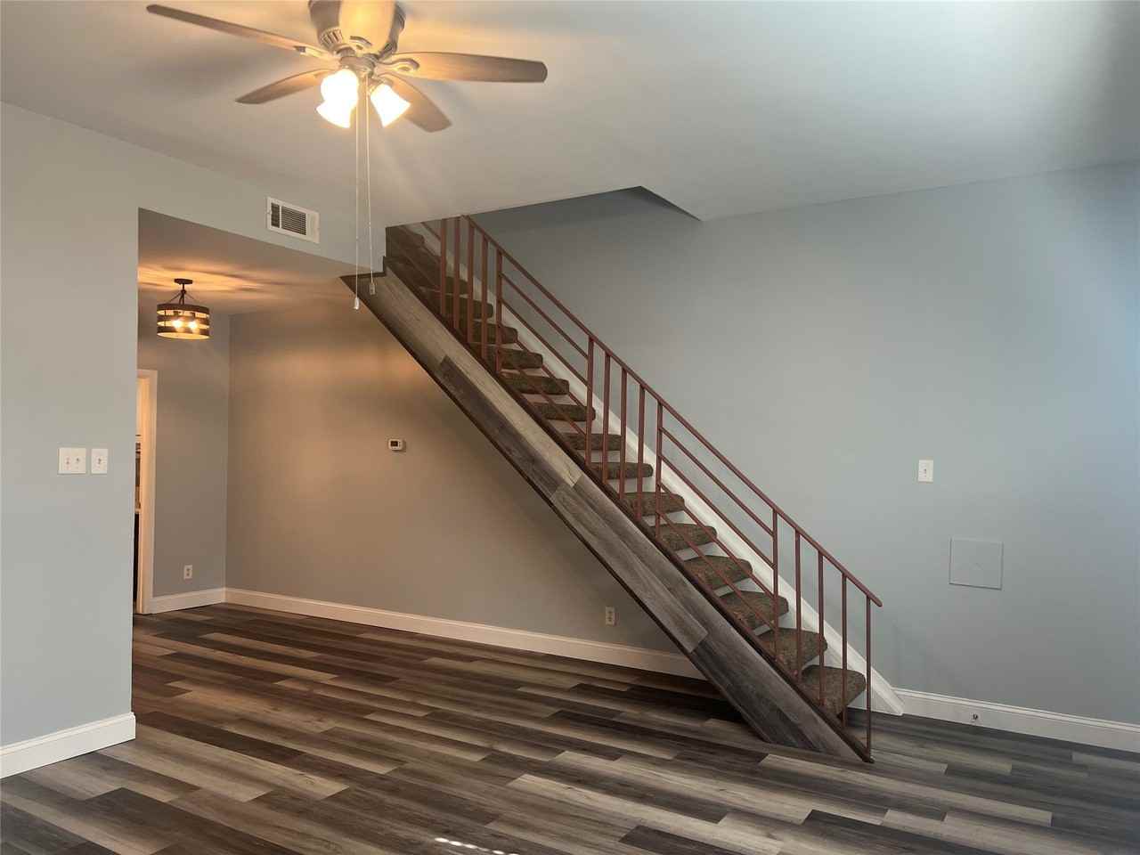 3121 Rosedale Ave - Photo 7 of 16