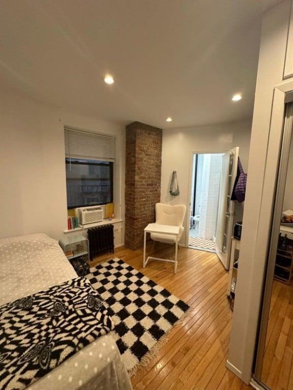 146 Sullivan St - Photo 3 of 6