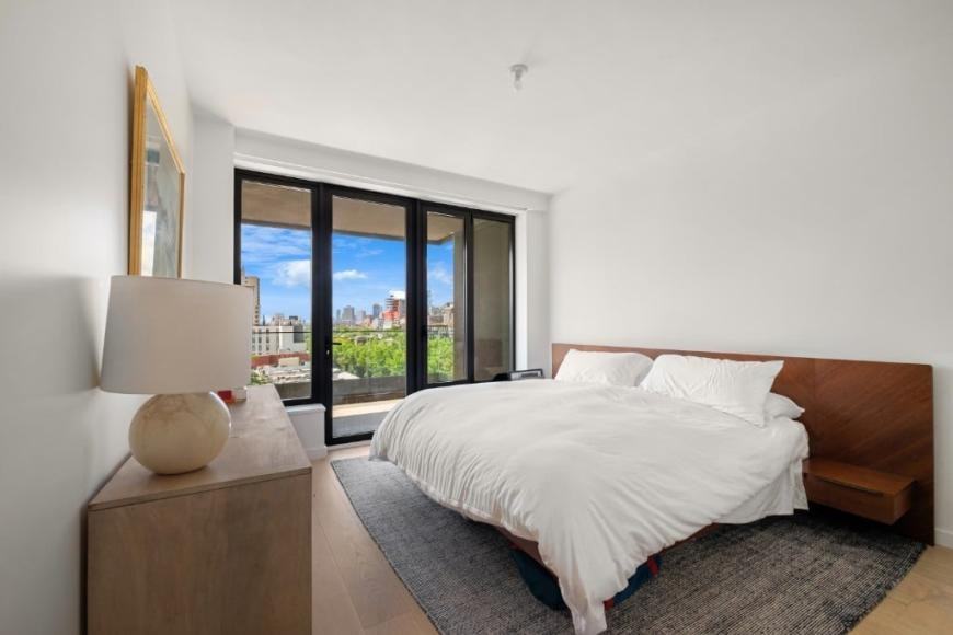 58 Saint Marks Pl - Photo 3 of 10