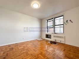 featured image of 210 W 251st St