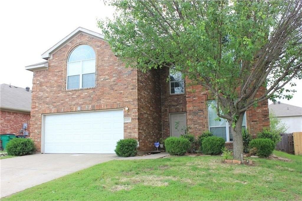 2425 Collier Dr - Photo 3 of 19