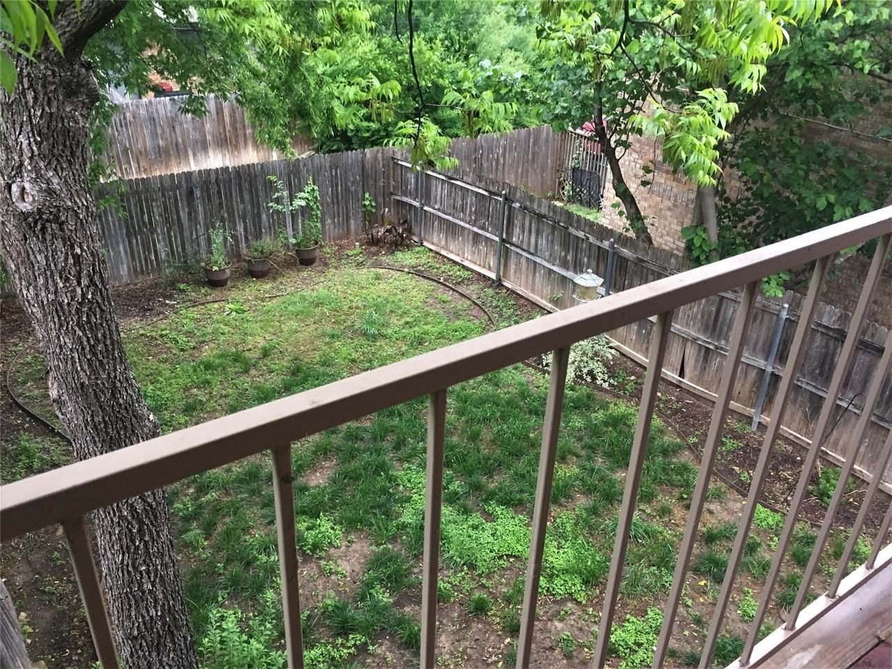 2112 Edwin St - Photo 5 of 8