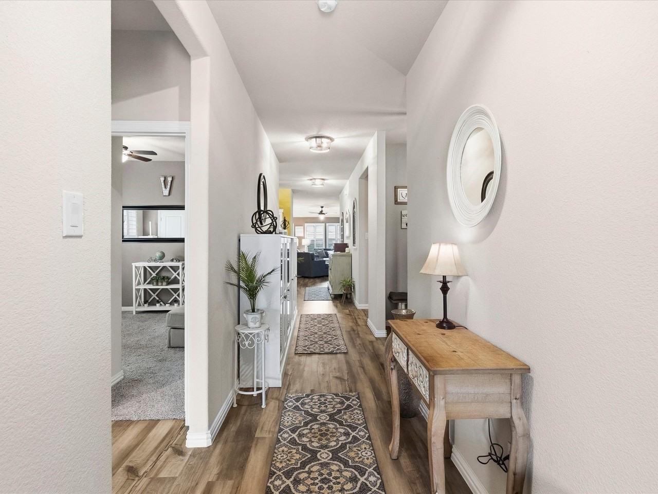 1512 Berry Ridge Trl - Photo 4 of 35