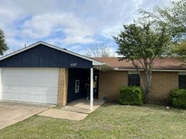 featured image of 5217 Gates Dr
