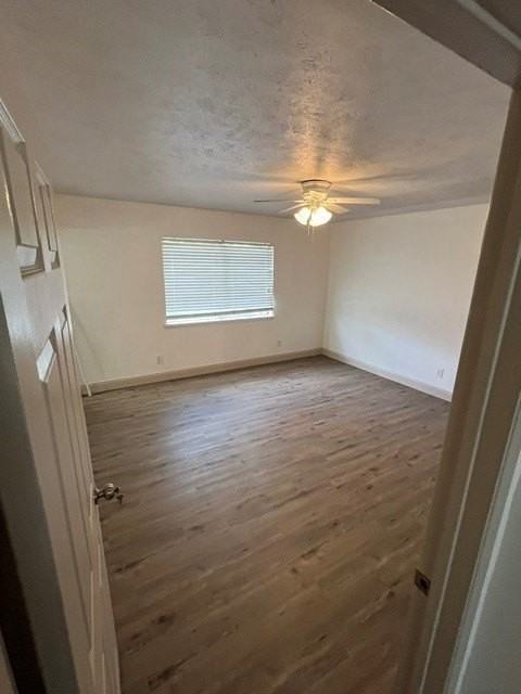 5217 Gates Dr - Photo 5 of 11