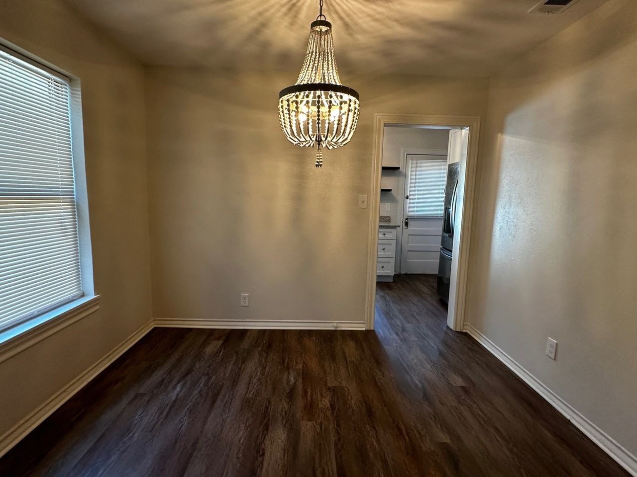 3417 Clary Ave - Photo 7 of 23