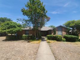 featured image of 1731 Dynasty Cir