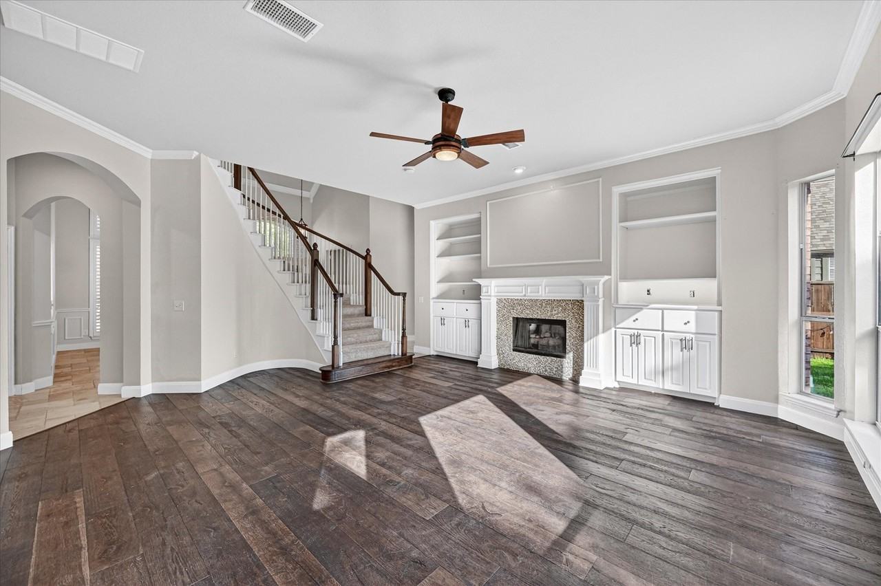 3102 Southwood Dr - Photo 5 of 28