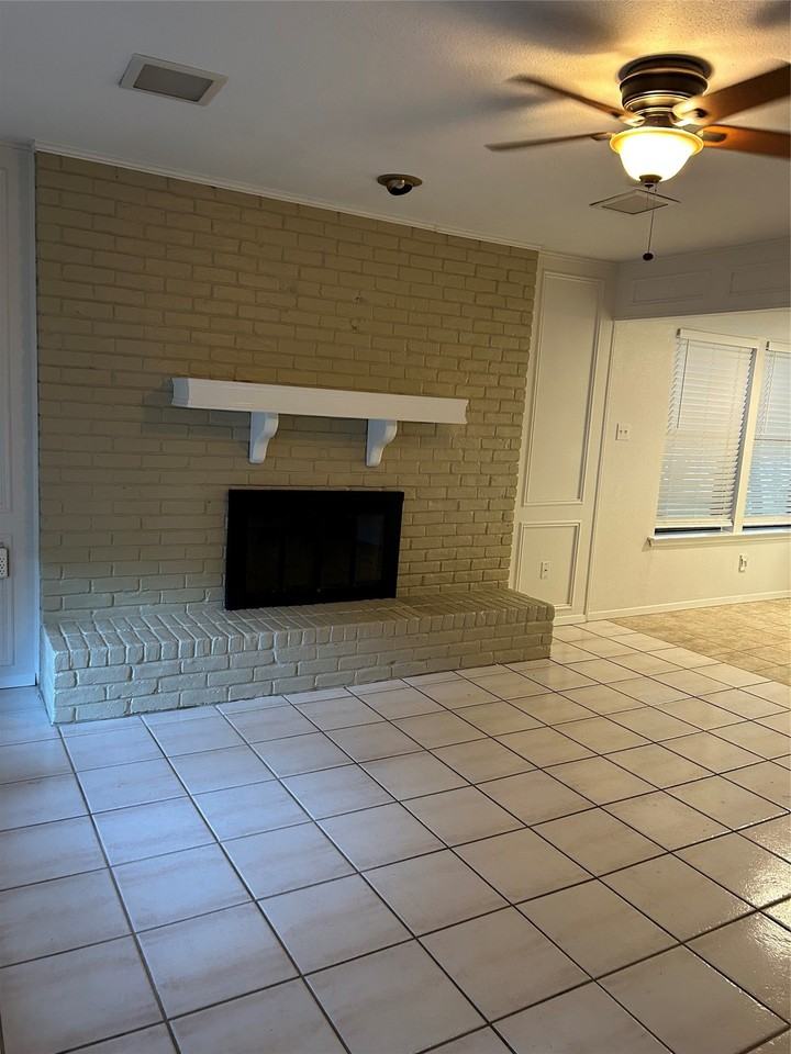 9 Oak Cir - Photo 4 of 18