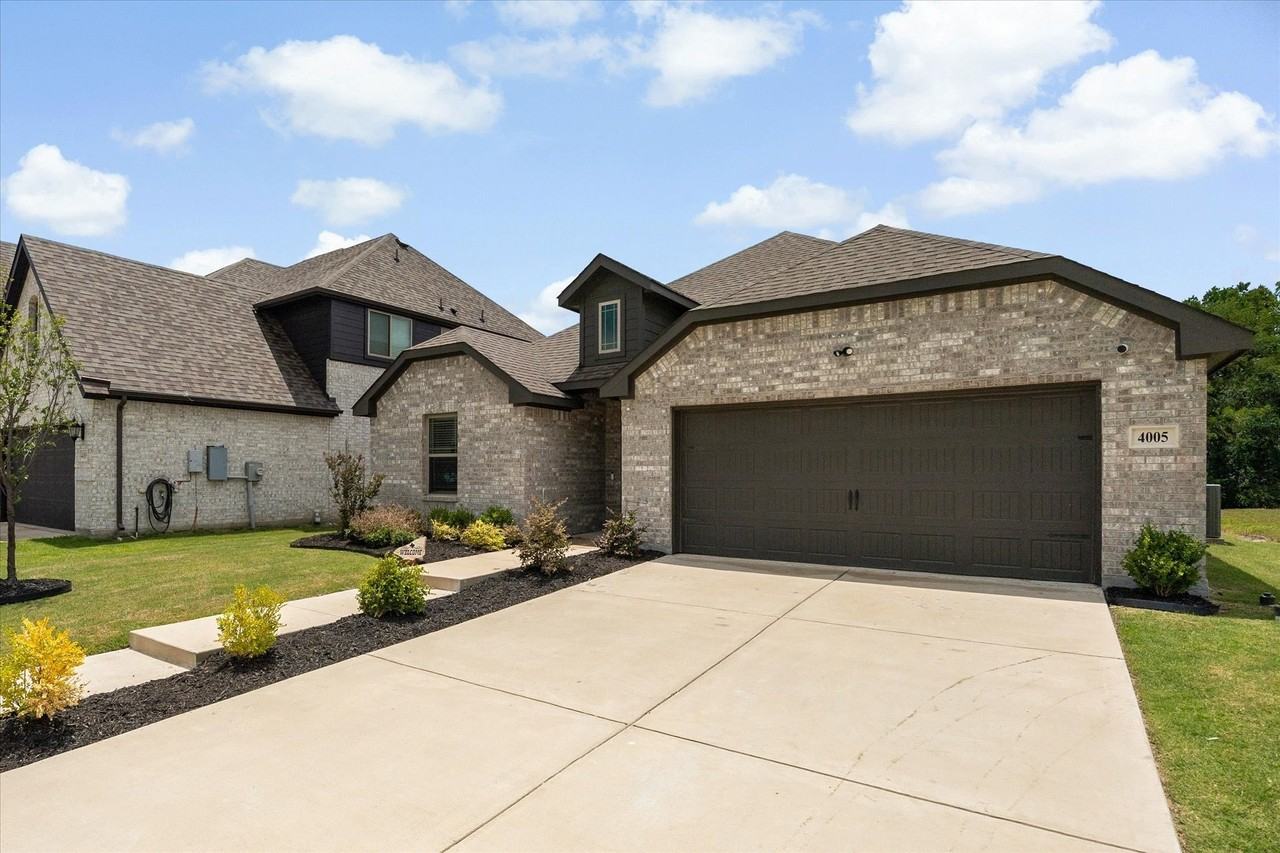 4005 Bailey Way - Photo 2 of 28