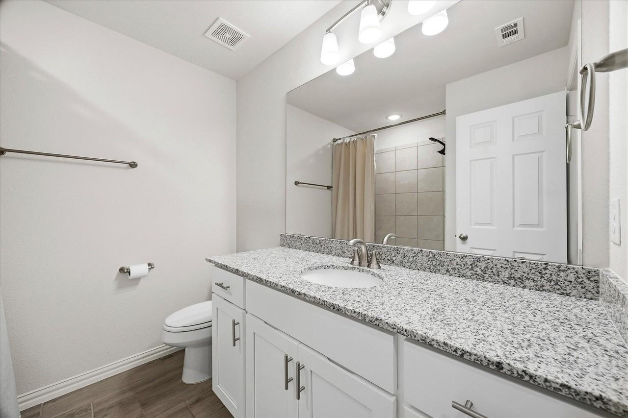 4005 Bailey Way - Photo 7 of 28