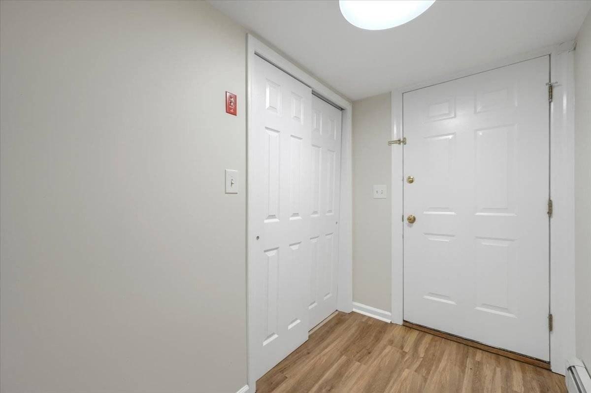205 Hudson St #1 - Photo 5 of 30