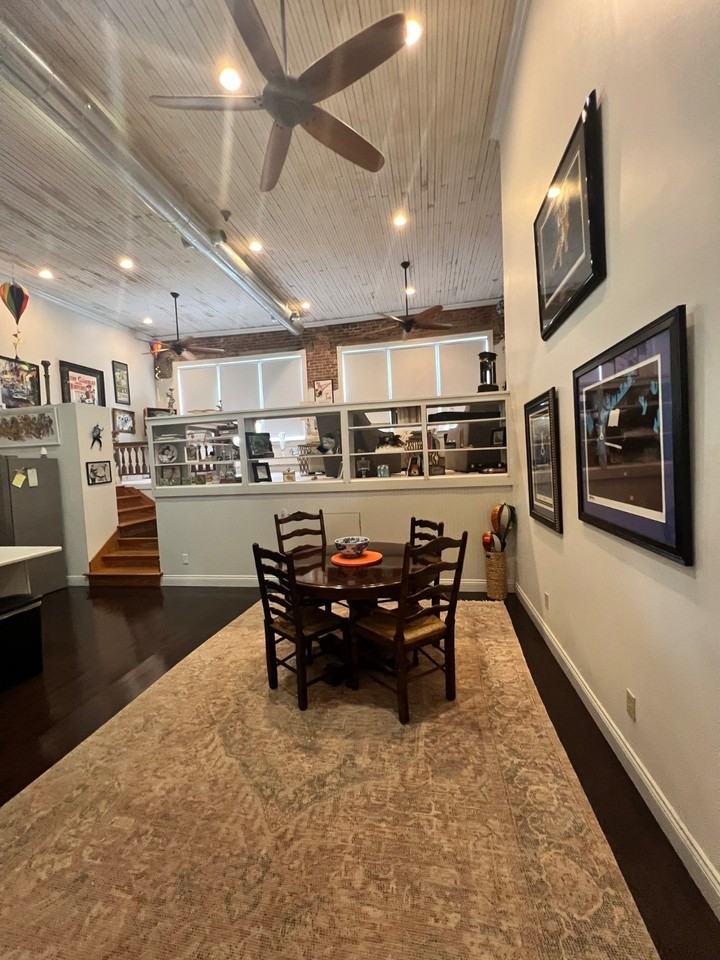 312 Main St #A - Photo 4 of 14
