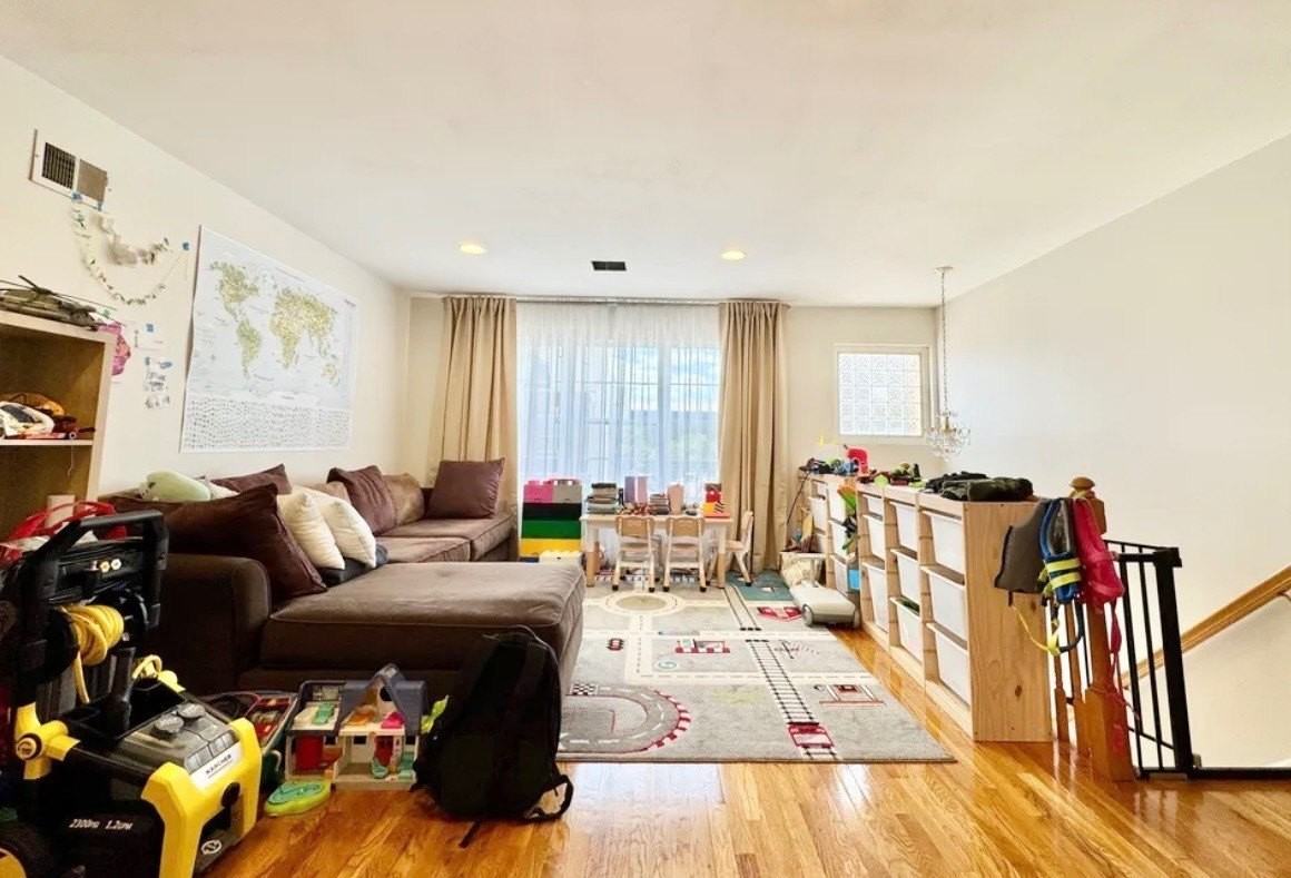 15 Daniella Ct - Photo 6 of 17