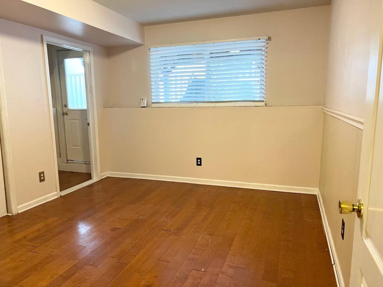 35 Chesterfield Ln #1 - Photo 6 of 10