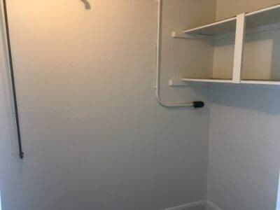 1757 Huron Rd Se - Photo 4 of 6