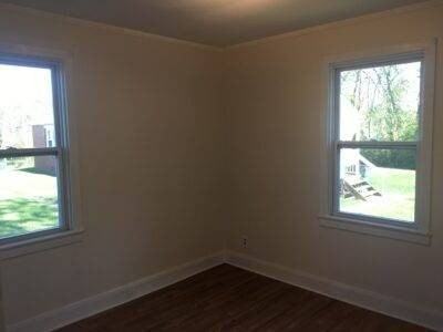 1757 Huron Rd Se - Photo 5 of 6