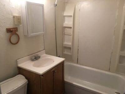 1757 Huron Rd Se - Photo 6 of 6