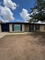 featured image of 1613 E 52nd St