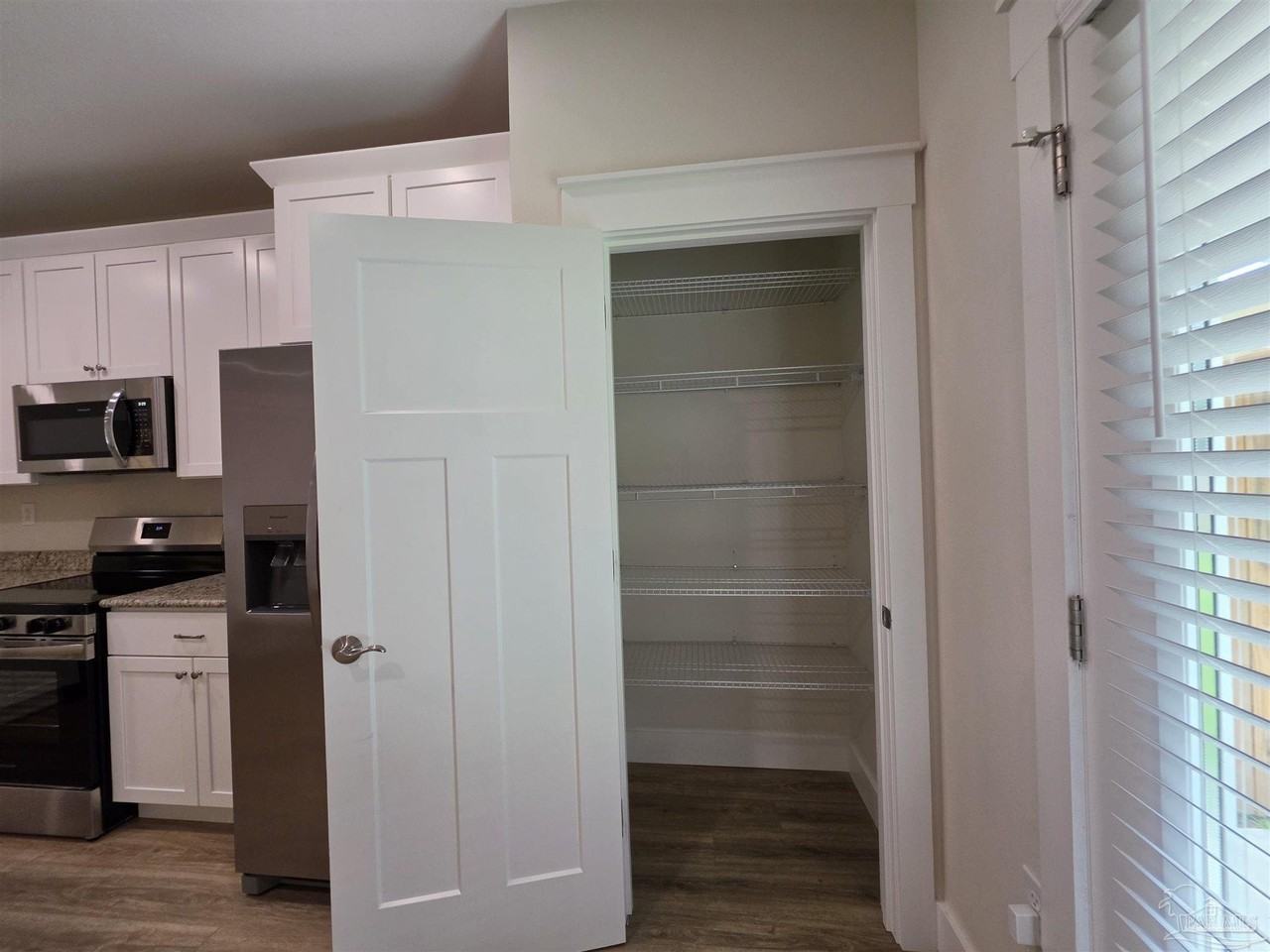 2289 Dog Track Rd #B - Photo 5 of 18
