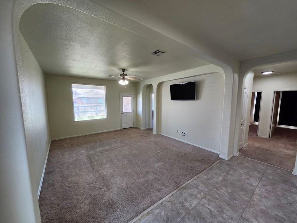 6406 Hall Of Fame Blvd - Photo 6 of 45