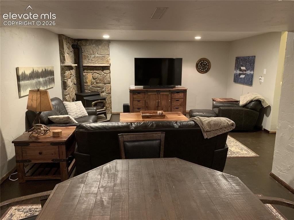 1040 Forest Hill Rd - Photo 4 of 47