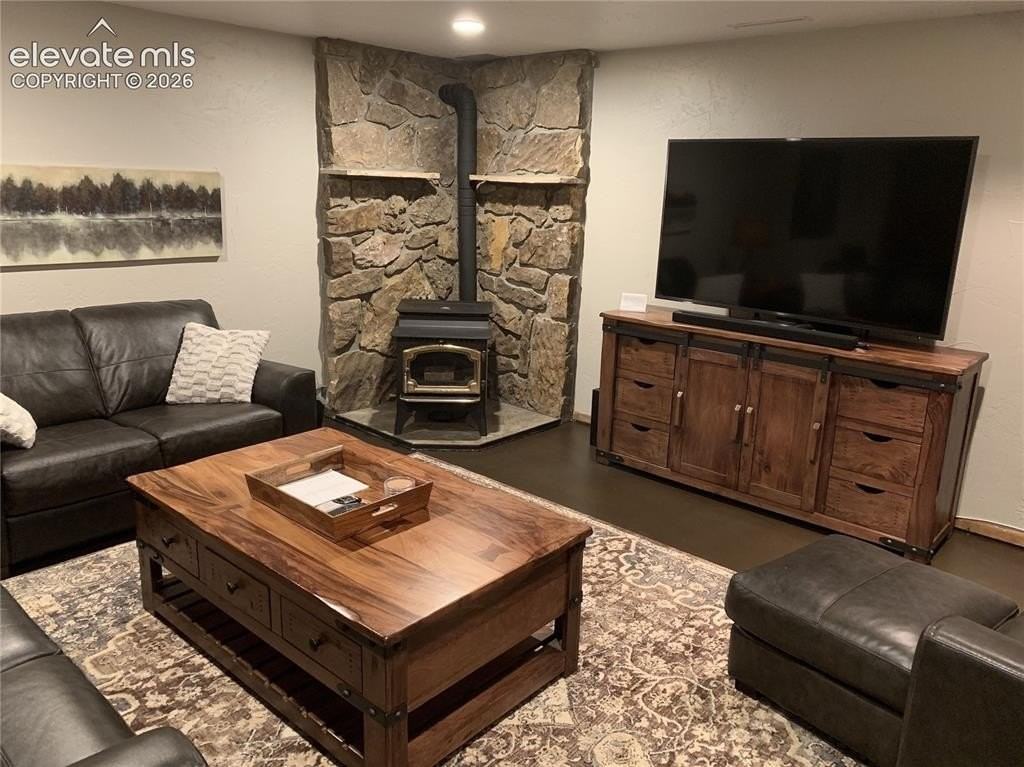 1040 Forest Hill Rd - Photo 6 of 47