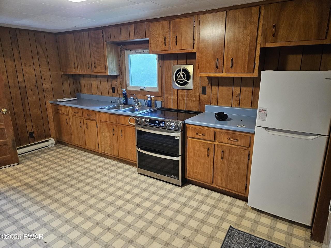 106 Schields Ln - Photo 5 of 12
