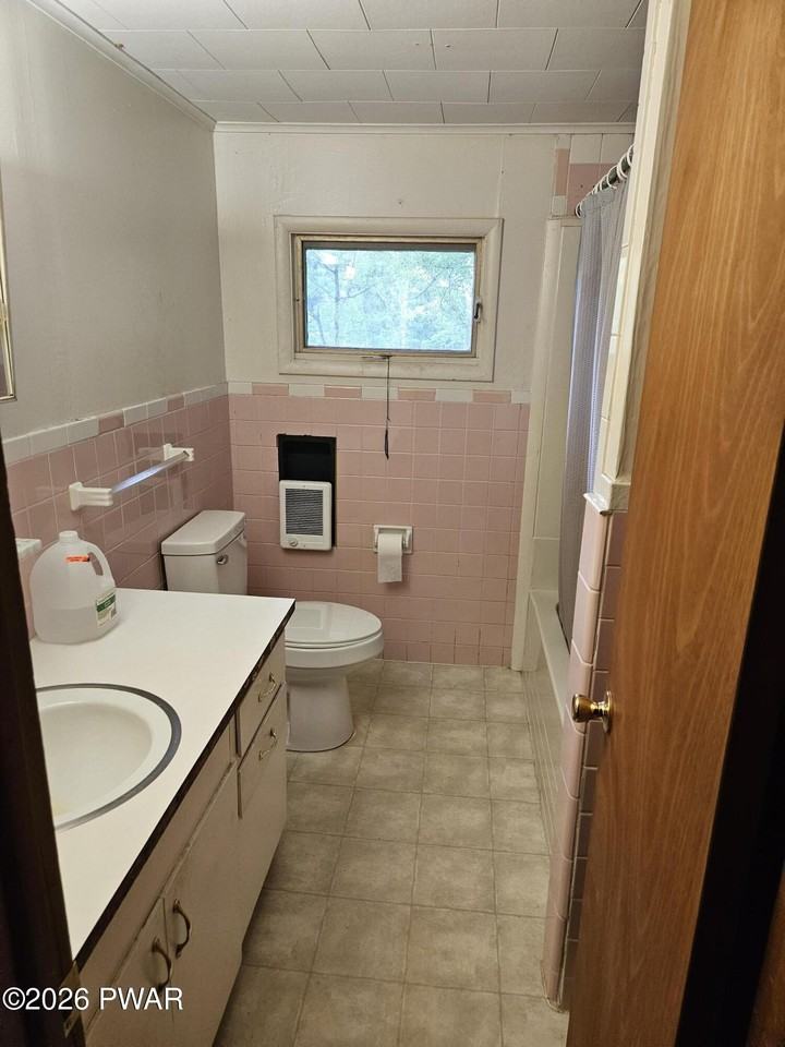 106 Schields Ln - Photo 6 of 12