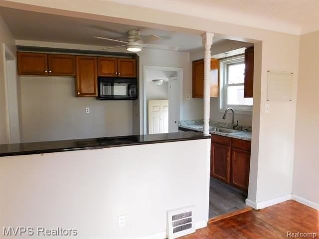 18961 Teppert St - Photo 6 of 15