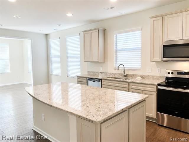 1113 Lark St #41 - Photo 5 of 26