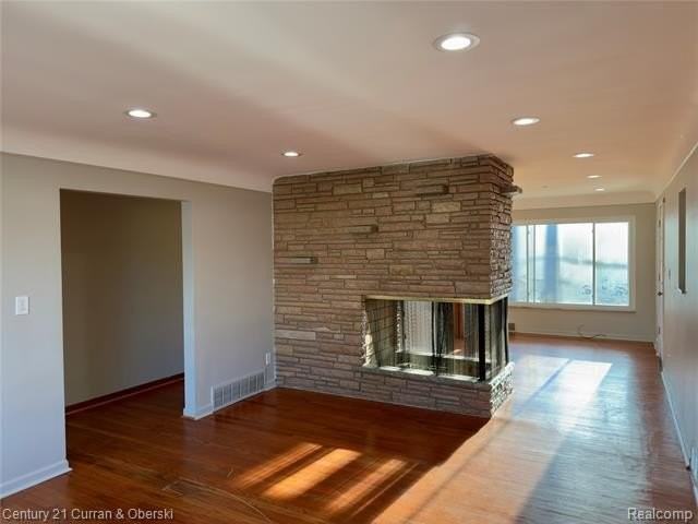 6590 Rockland St - Photo 6 of 20