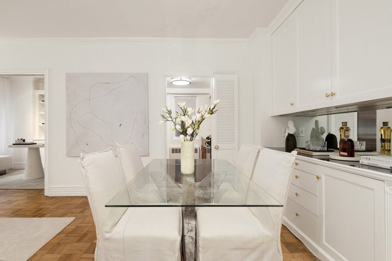 900 Park Ave #5E - Photo 3 of 11