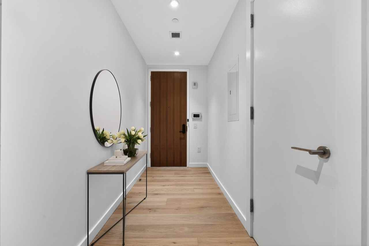 135 E 47th St #22F - Photo 5 of 11