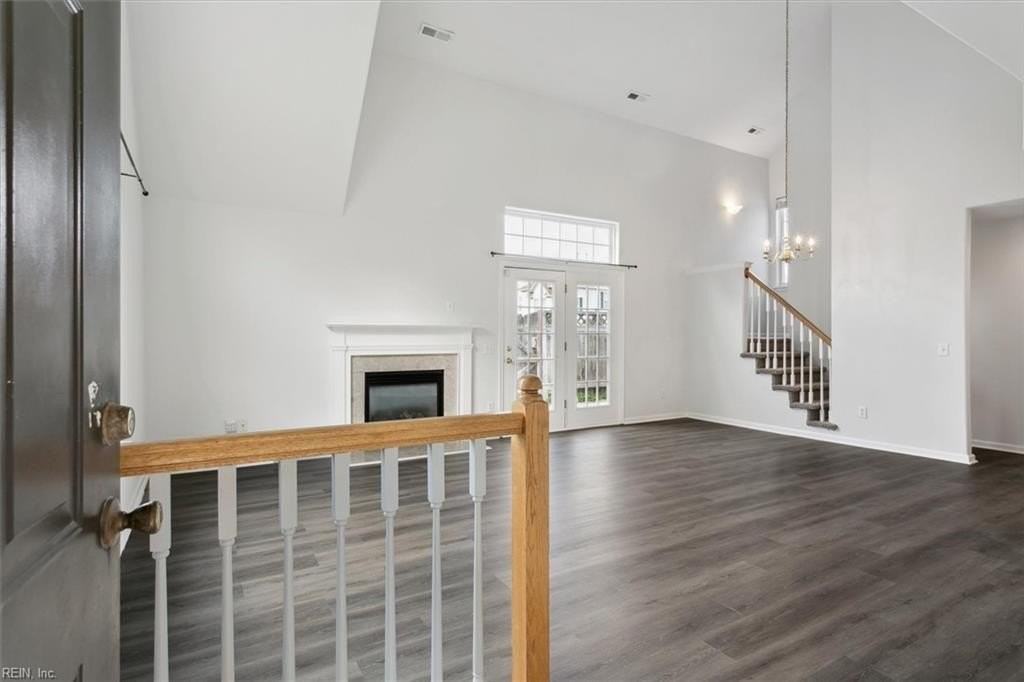 100 Post Oak Rd - Photo 2 of 24