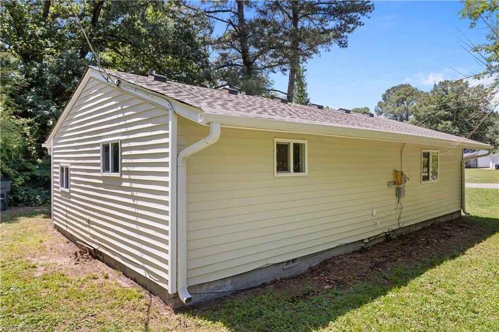 53 Harrell Dr - Photo 4 of 24
