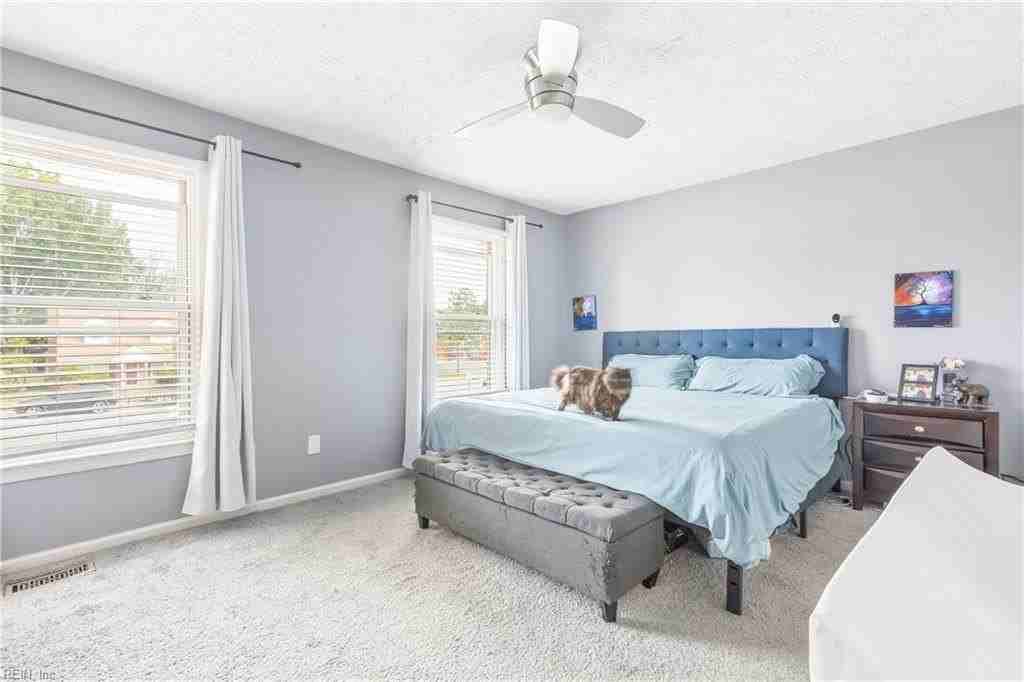 29 Glascow Way - Photo 4 of 9