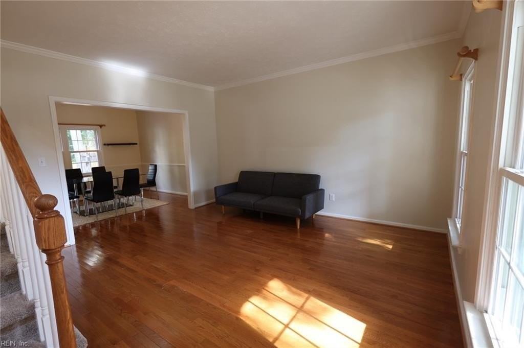 401 Rock Creek Ct - Photo 6 of 20