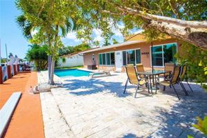 featured image of 360 Se 12th Ave